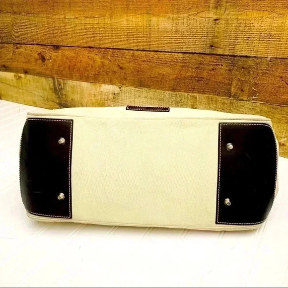 Dooney & Bourke Purse - Picture 5 of 8